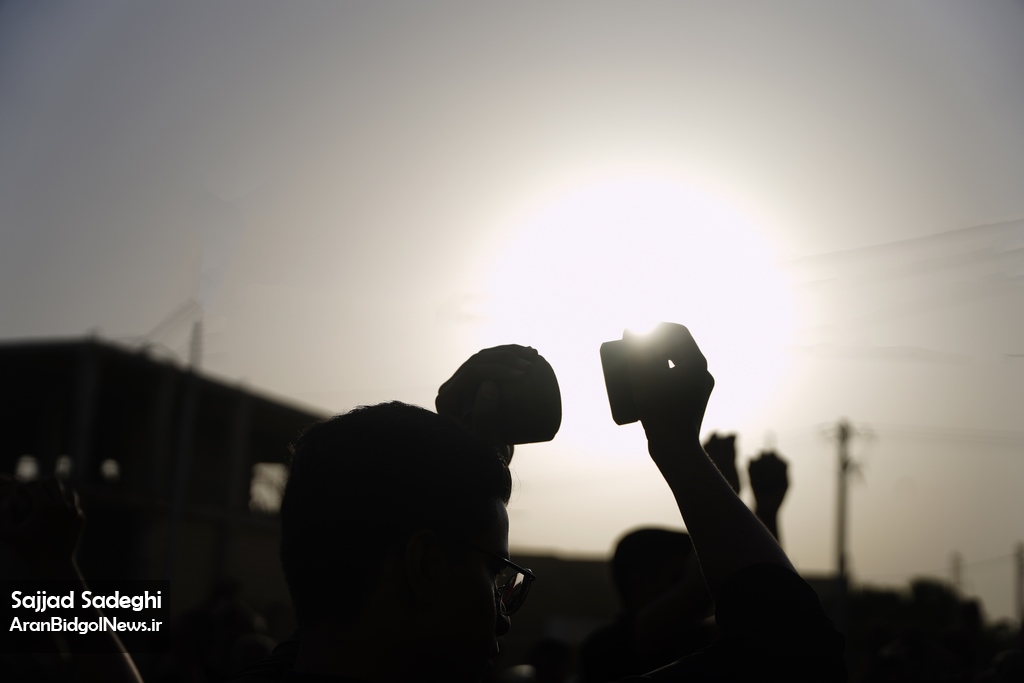 گزارش تصویری از هیئت سنج زنی حضرت قاسم ابن الحسن(ع) بیدگل در روز عاشورای حسینی